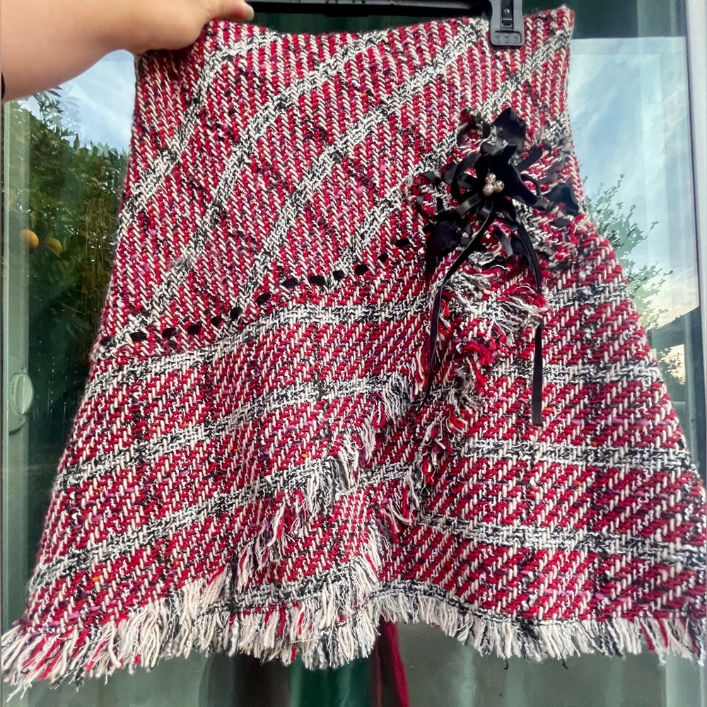 Emma & Sam Bouclé Tweed Fringe Skirt Sz 6 Red Black White Fully Lined Wool blend